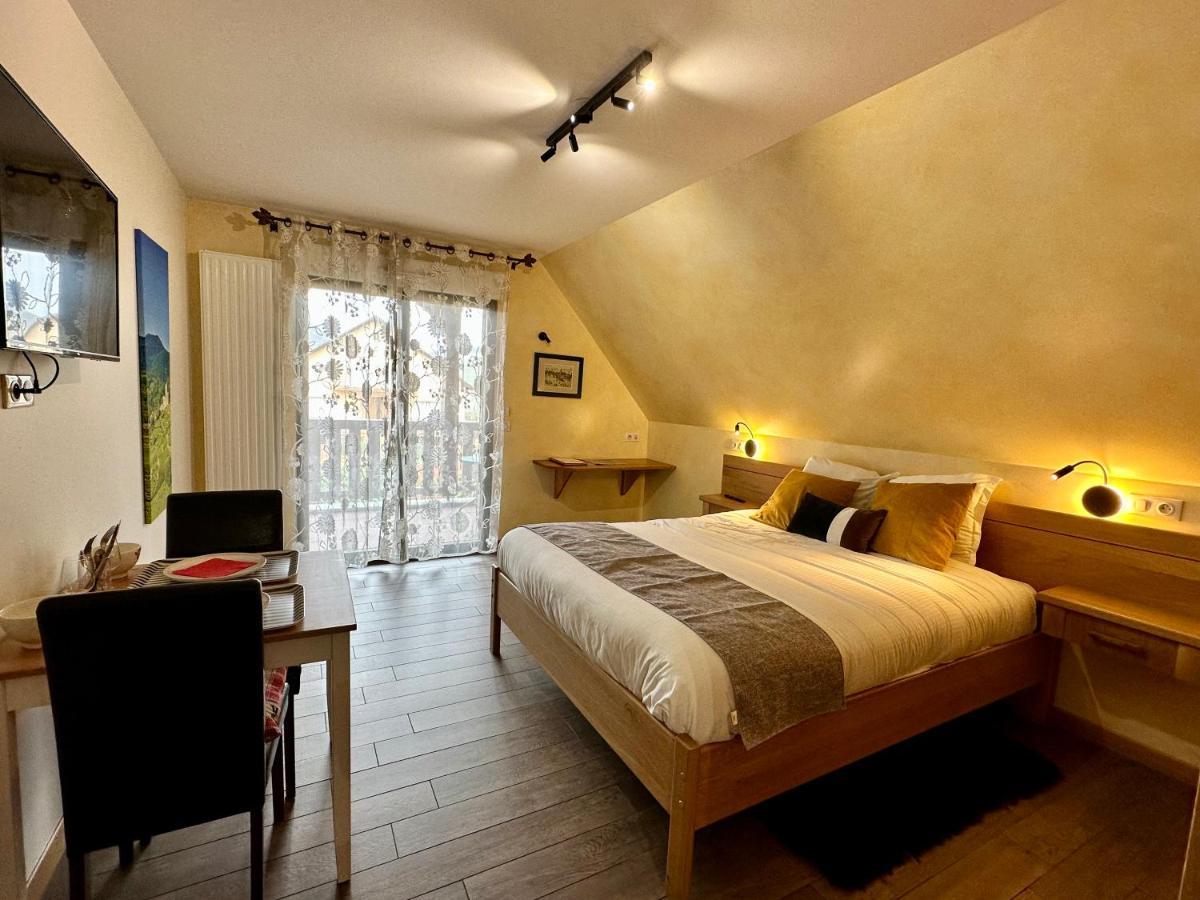 Les Chambres Du Vignoble Ammerschwihr Bagian luar foto